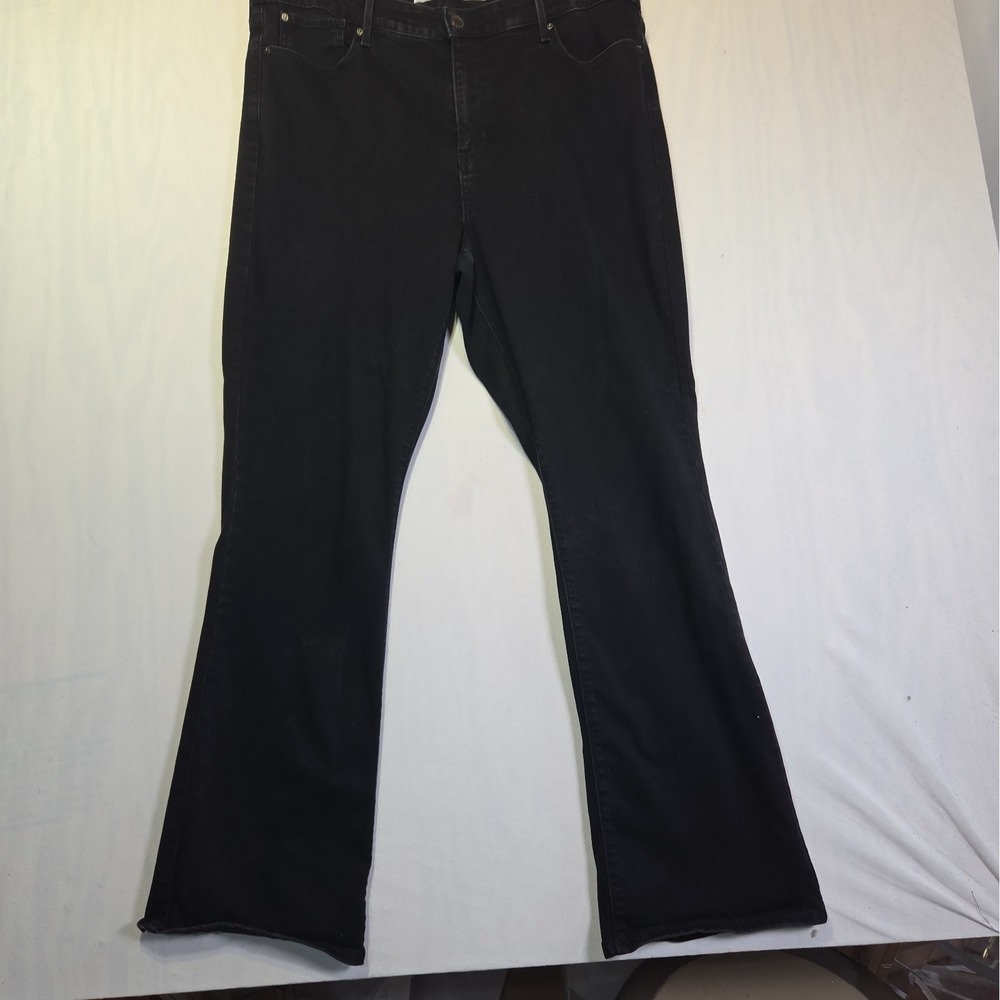 Levi Strauss Signature Womens 16 W33 Shaping Mid Rise Bootcut Black Jeans